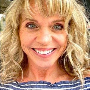 Meet your Posher, Diane